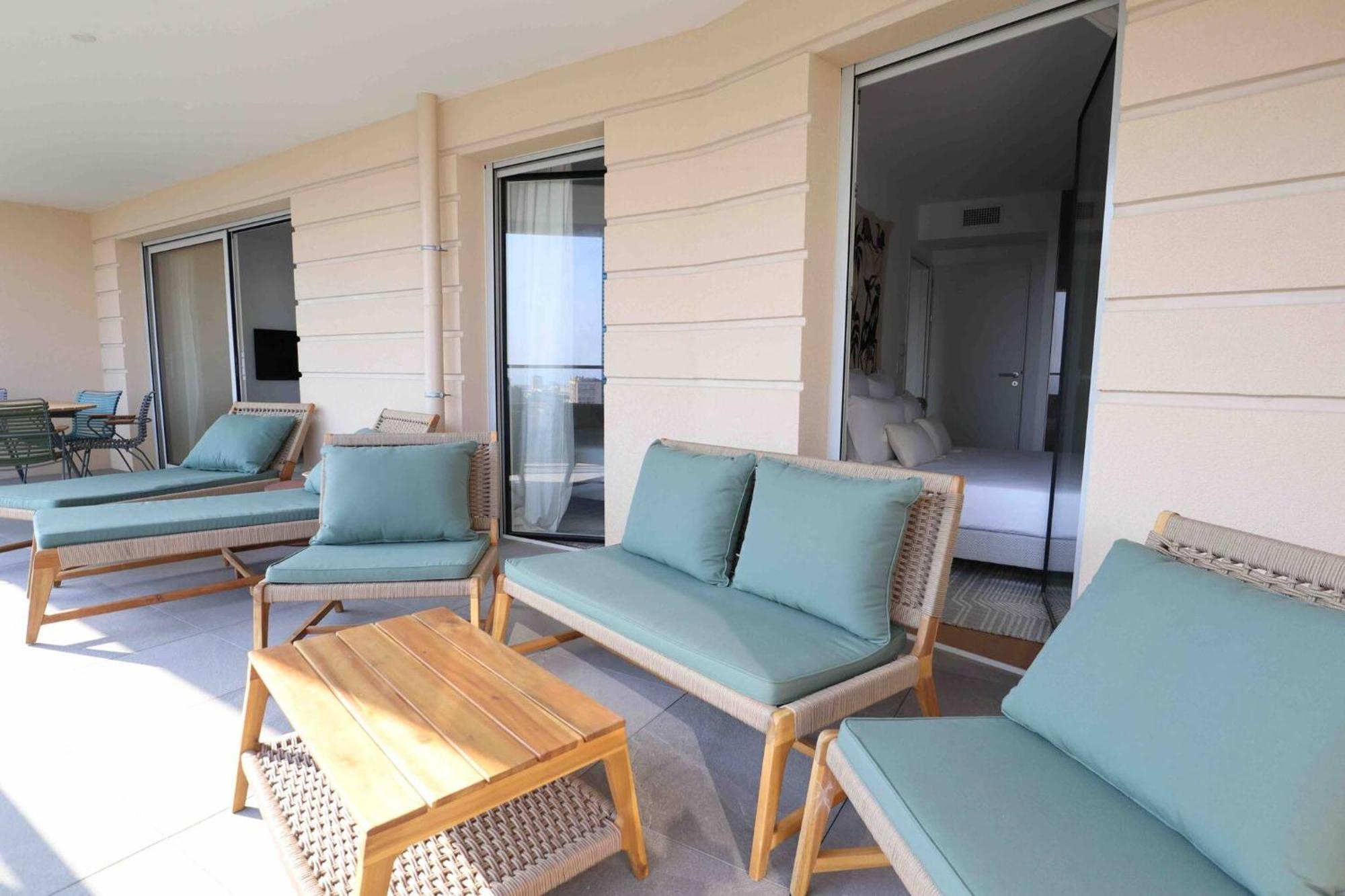 Sun Paradise Seaview&Terrace Parking&Pool بوزولي المظهر الخارجي الصورة